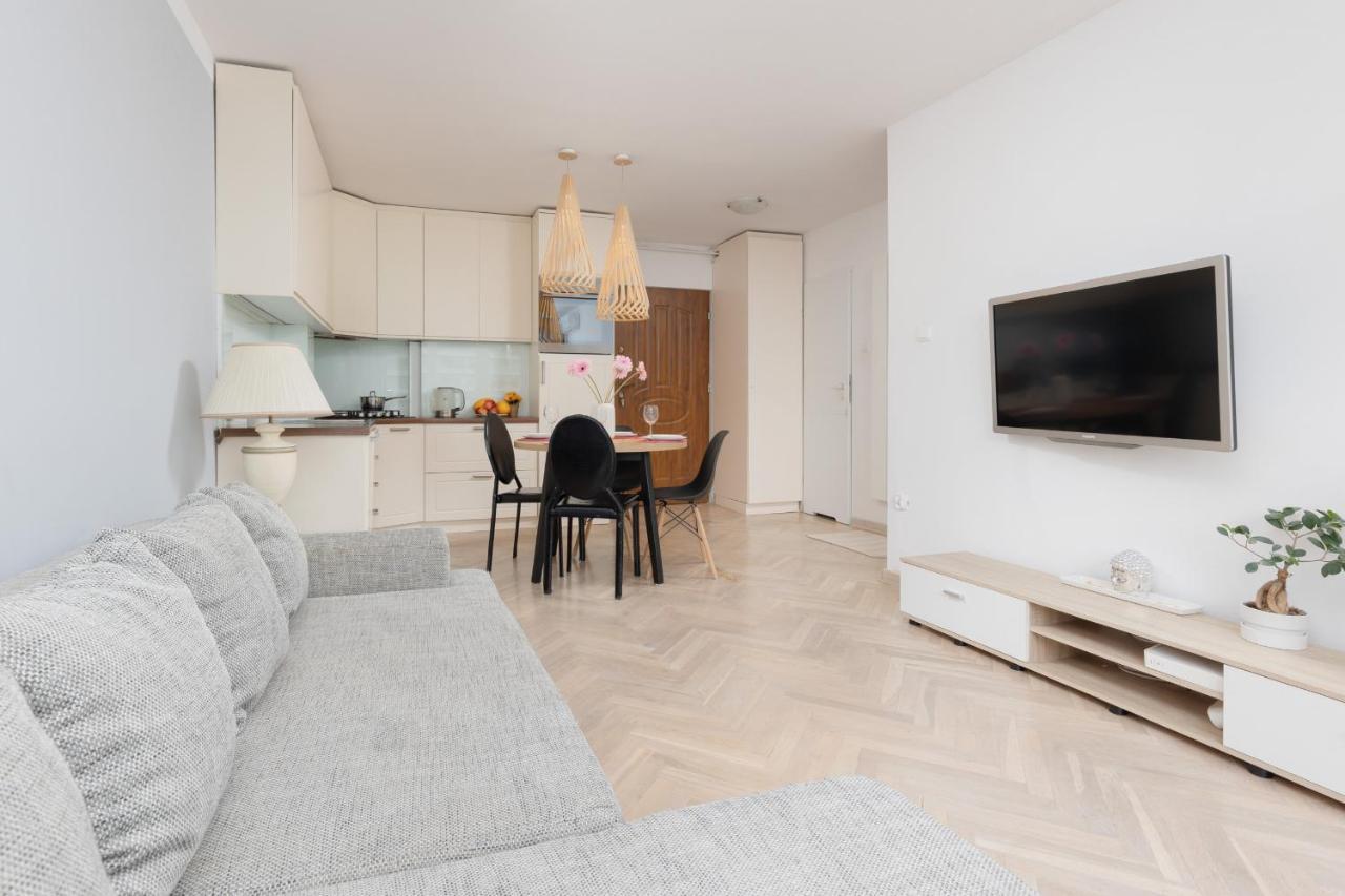 Zlota Apartment Center Of Warsaw By Noclegi Renters Exterior photo